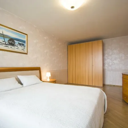 Aparton Zaslavskaya Ulitsa 12 Apartment